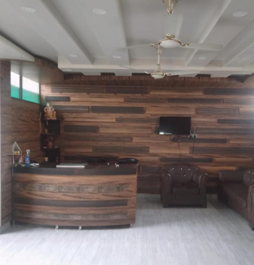 Woodland Lodge And Restaurant Guwahati Luaran gambar