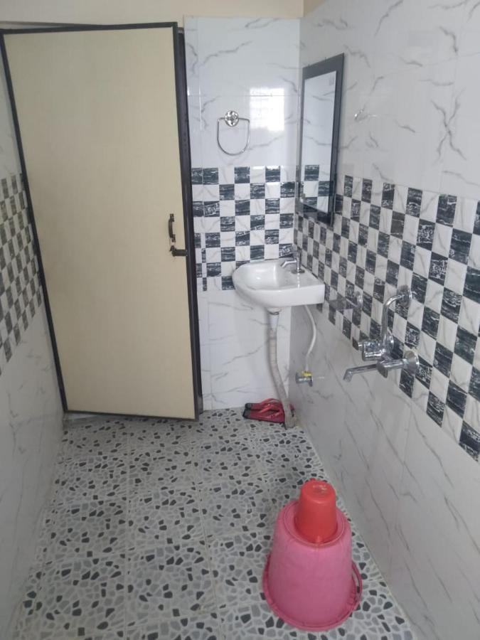 Woodland Lodge And Restaurant Guwahati Luaran gambar