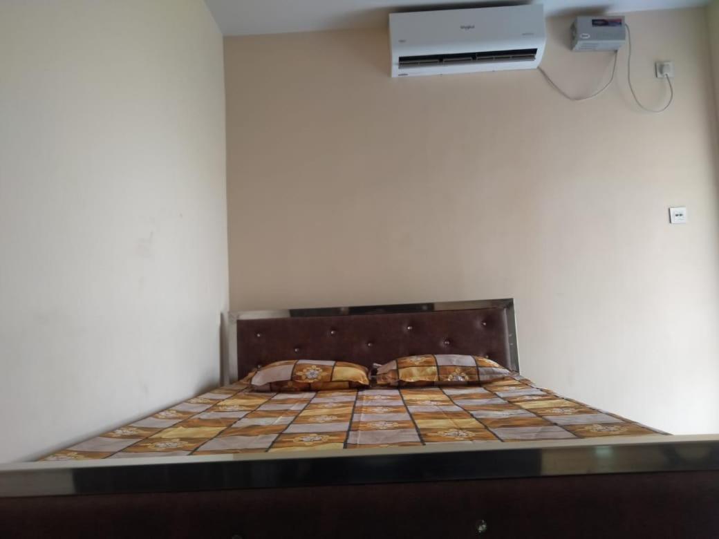 Woodland Lodge And Restaurant Guwahati Luaran gambar