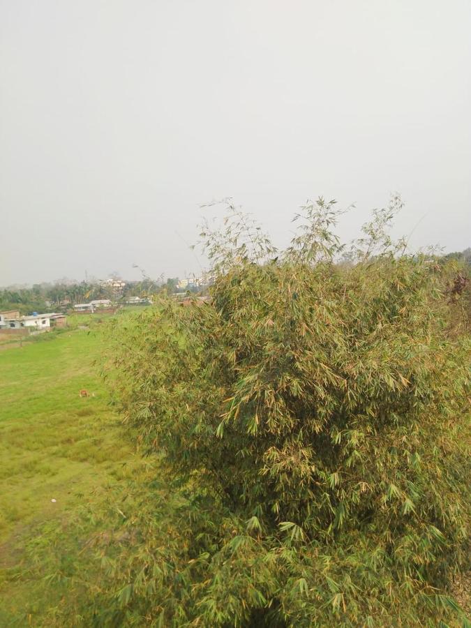 Woodland Lodge And Restaurant Guwahati Luaran gambar