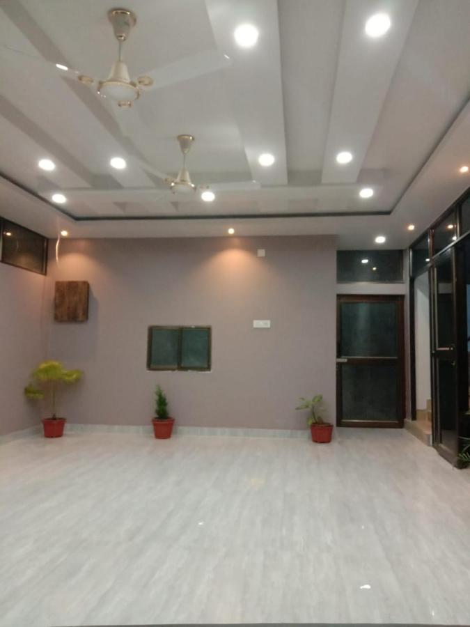 Woodland Lodge And Restaurant Guwahati Luaran gambar