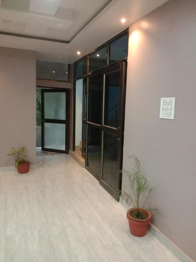Woodland Lodge And Restaurant Guwahati Luaran gambar